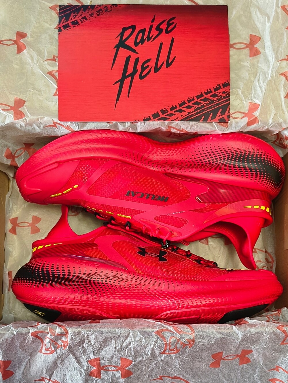 (NIB) Under Armour "Echo SlipSpeed x Dodge" Red/Taxi/Blk. ...